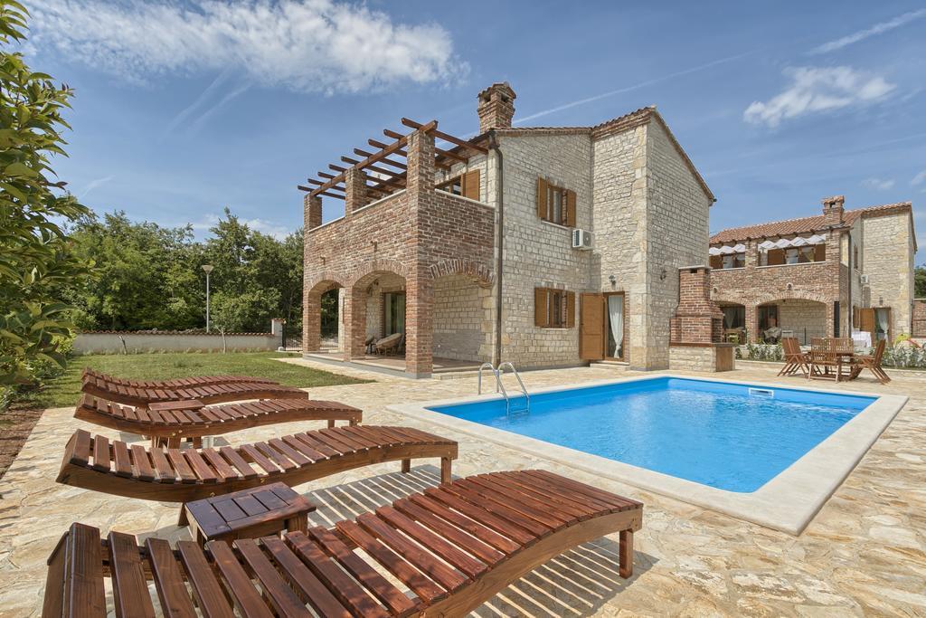 Istrian Villa Melany Vodnjan Bagian luar foto