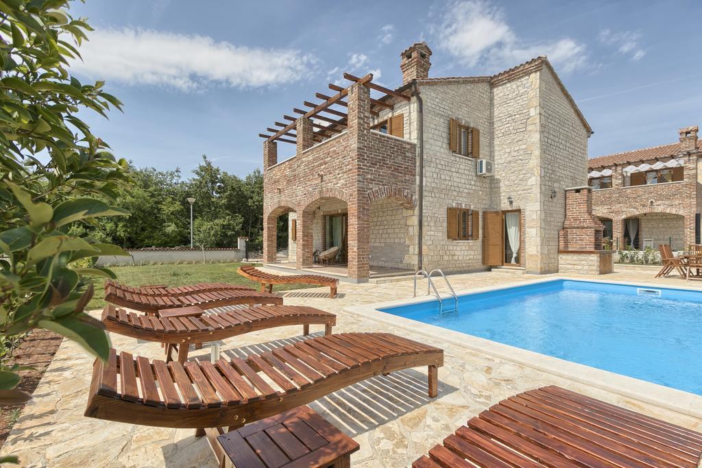 Istrian Villa Melany Vodnjan Bagian luar foto